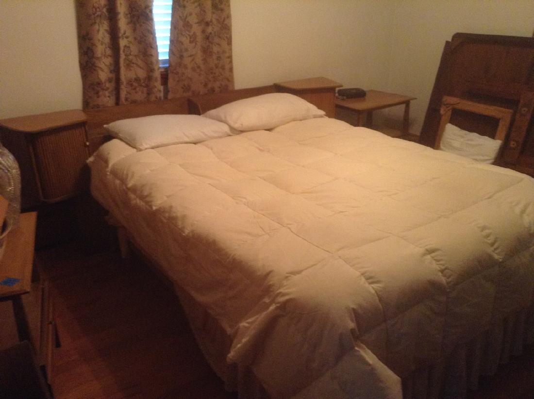 MCM Bed 86" L 53" W Heywood Wakefield: MCM Bed 86" L 53" W Heywood Wakefield