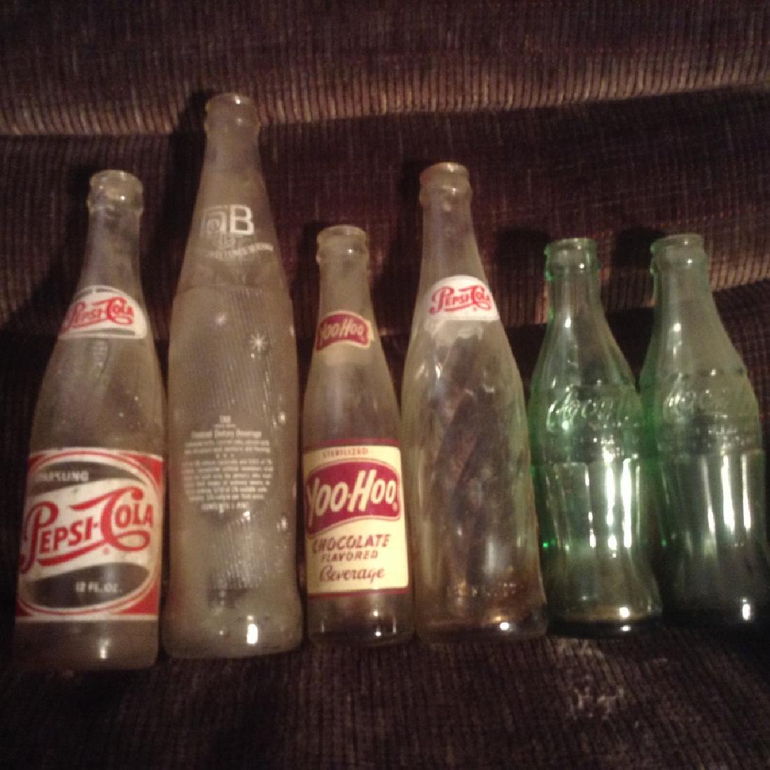Lot of Vintage Soda Bottle Pepsi Cola: Lot of Vintage Soda Bottle Pepsi Cola