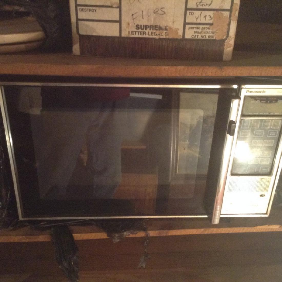 MCM Panasonic microwave oven working: MCM Panasonic microwave oven working