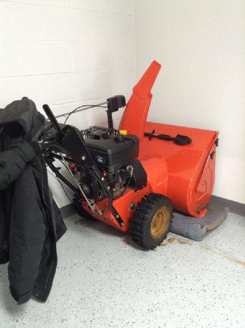 Ariens 11528LE Snow Blower (1 of 1)