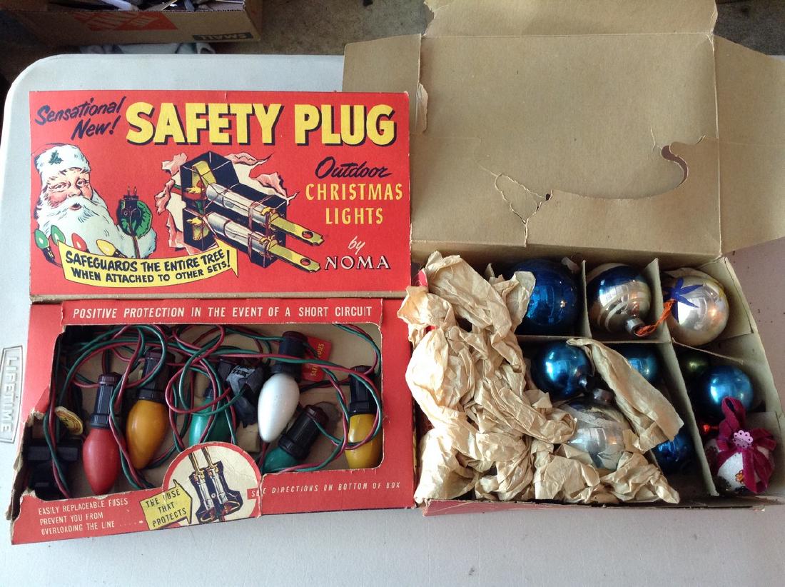 Vintage Christmas lights and Ornaments: Vintage Christmas lights and Ornaments