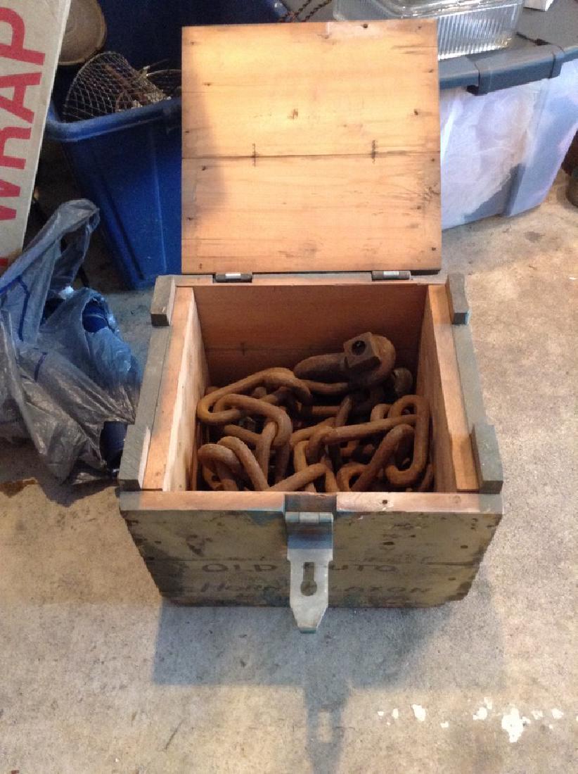 Heavy Duty Chain & Vintage wood box: Heavy Duty Chain & Vintage wood box