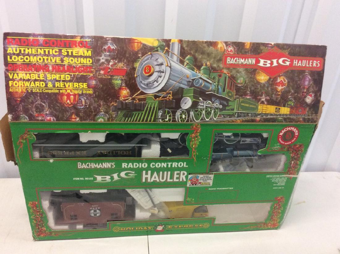 Radio Control Authentic Steam Locomotive: Sound Operating Headlights Bachmann Big Haulers Holiday Express