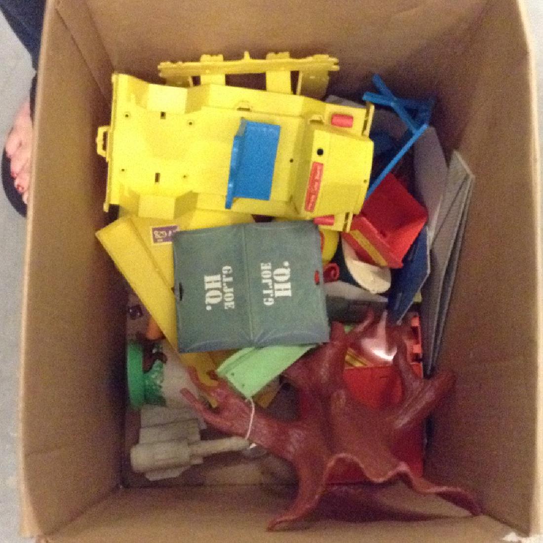 GI Joe and other vintage toy sets (1 of 1)