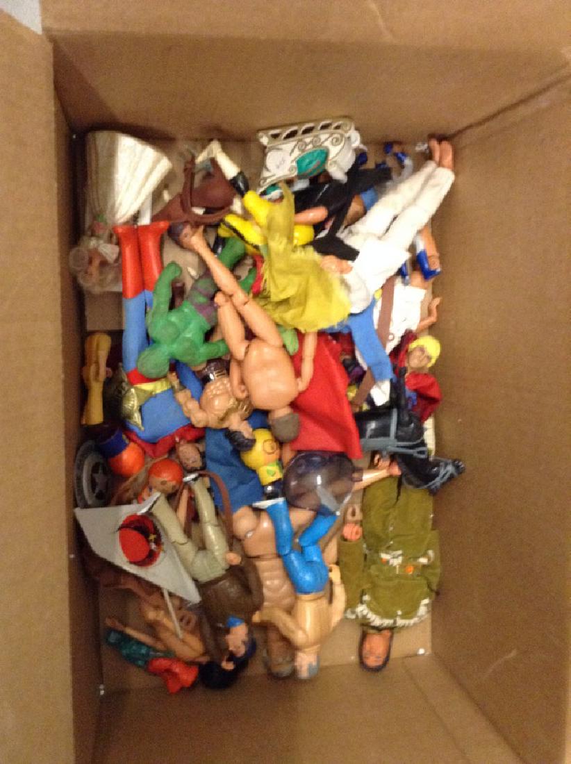 Lot of misc action figures (1 of 1)