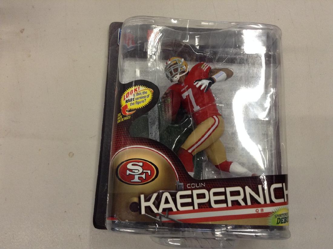NFL Colin Kaepernick Figure new in box (1 of 1)