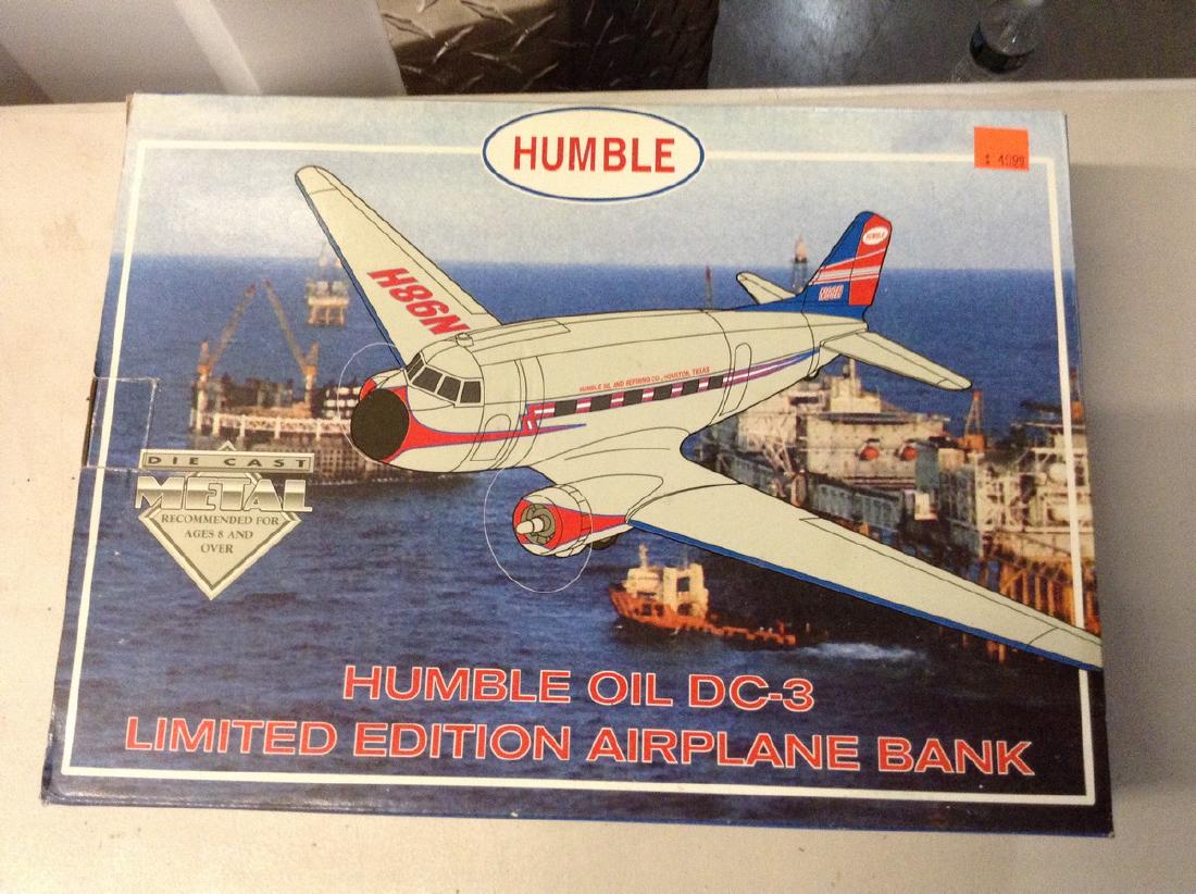 Humble- Oil DC 3 Airplane bank (1 of 1)