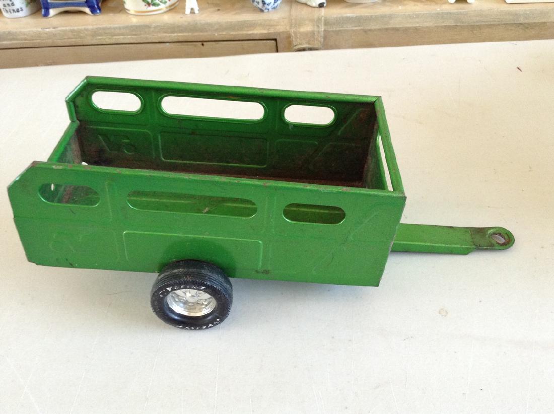 vintage Tonka trailer: vintage Tonka trailer