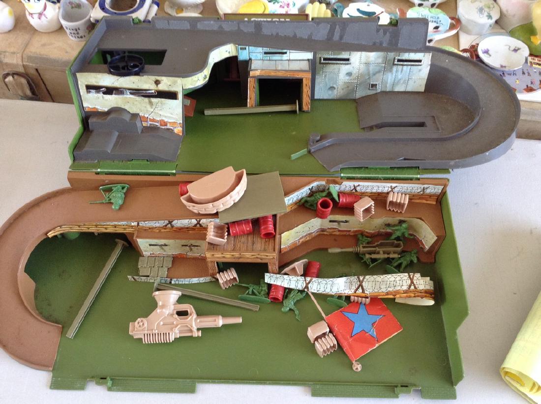 vintage hot wheels action command track: vintage hot wheels action command track