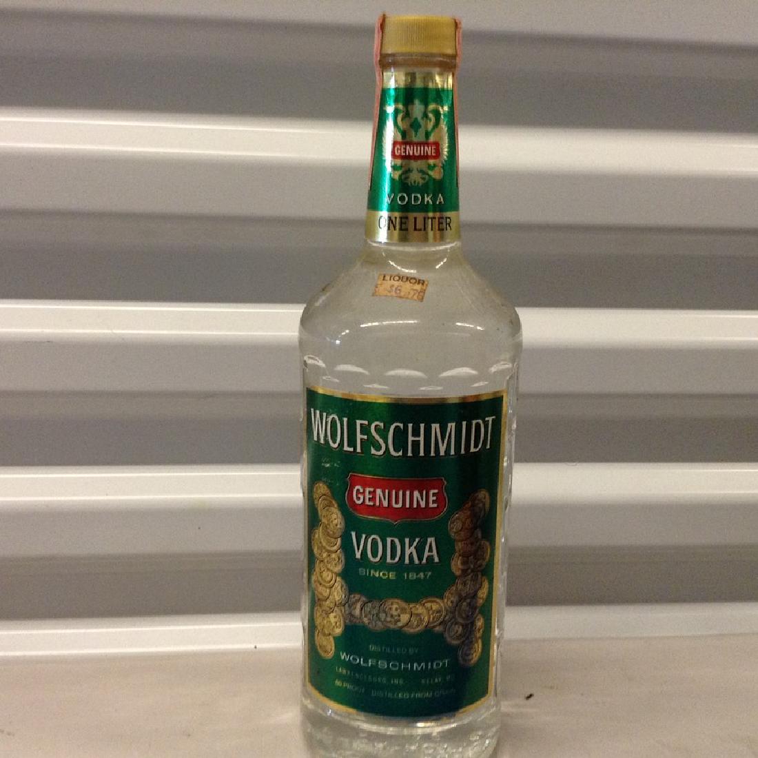 Wolfschmidi Genuine Vodka one Liter (1 of 1)