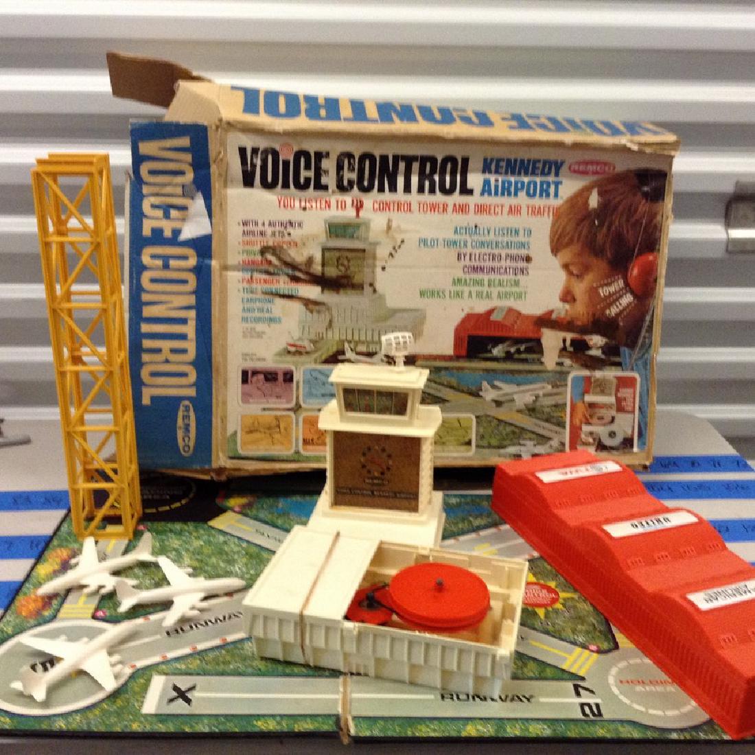 Remco Kenndy Airport Voice Control (1 of 1)