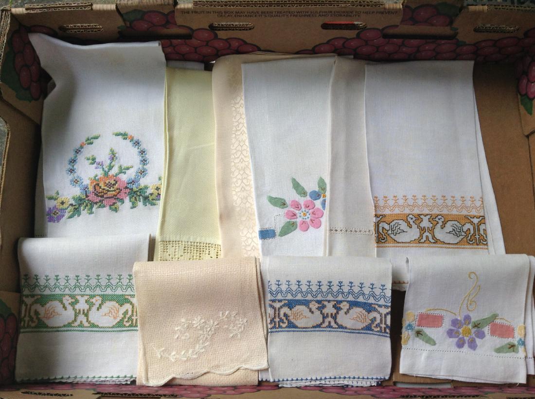 Box of Vintage Linens: Box of Vintage Linens
