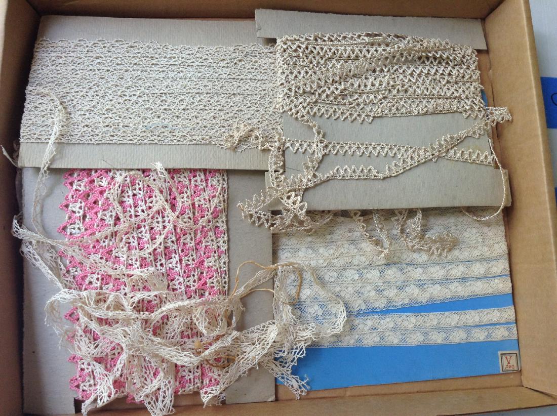 Late 1800's Early 1900's Yards of lace (1 of 1)
