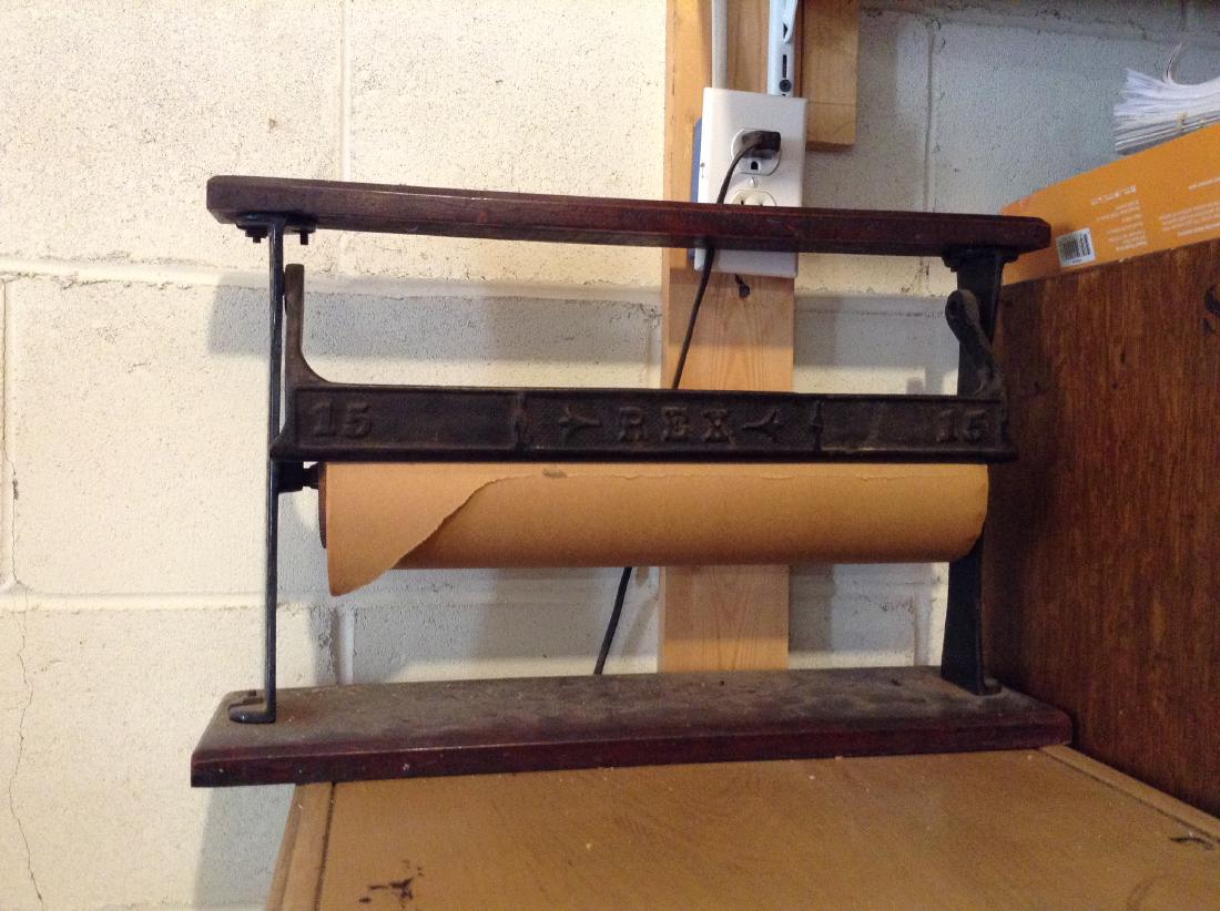 Rex #15 Boucher paper holder 1920: Rex #15 Boucher paper holder 1920's