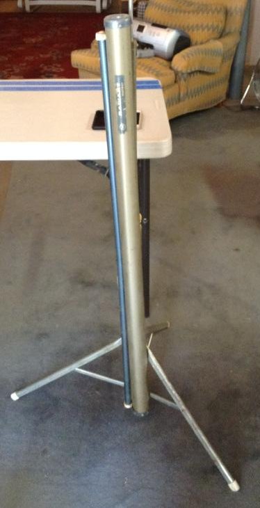 1950 movie projector screen: 1950's movie projector screen