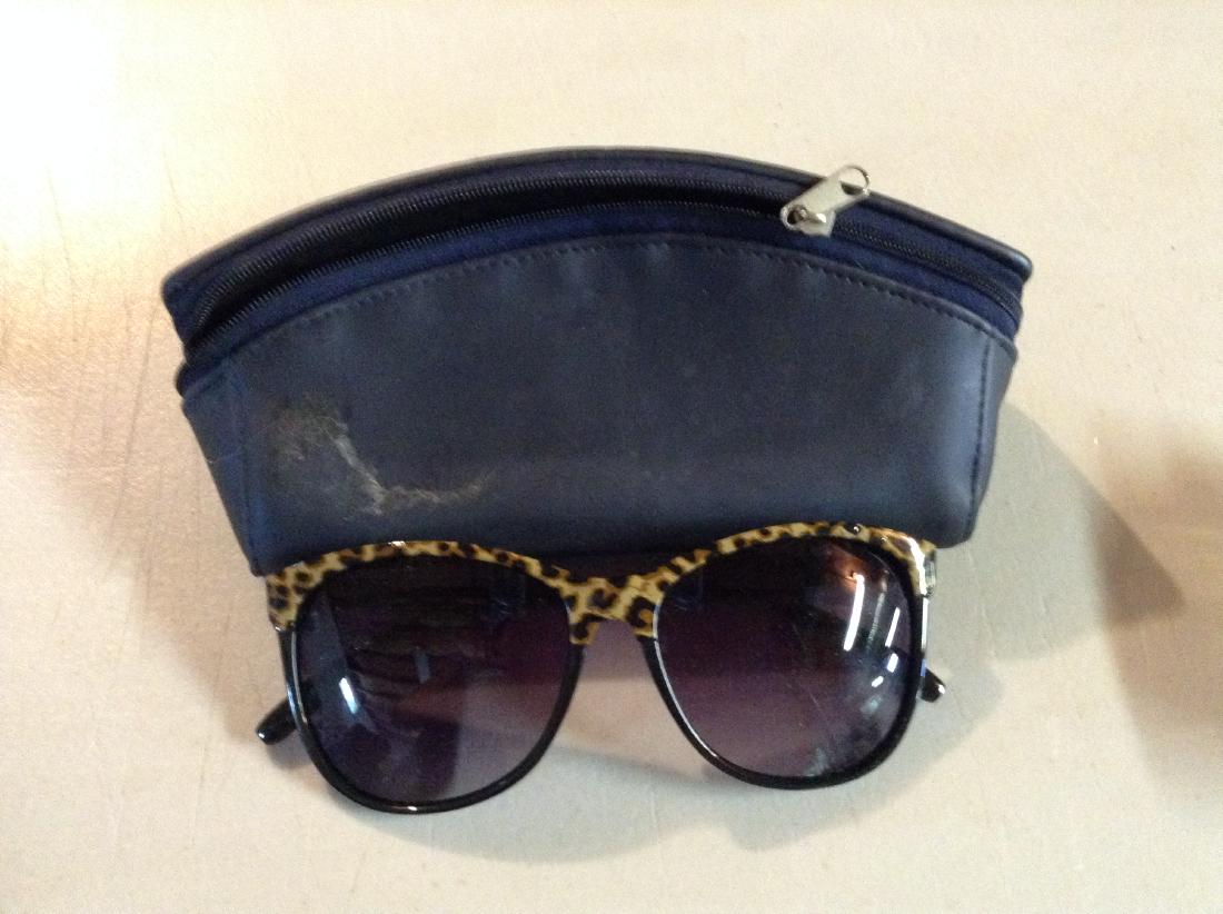 Maui Jim vintage pair of sunglasses: Maui Jim vintage pair of sunglasses