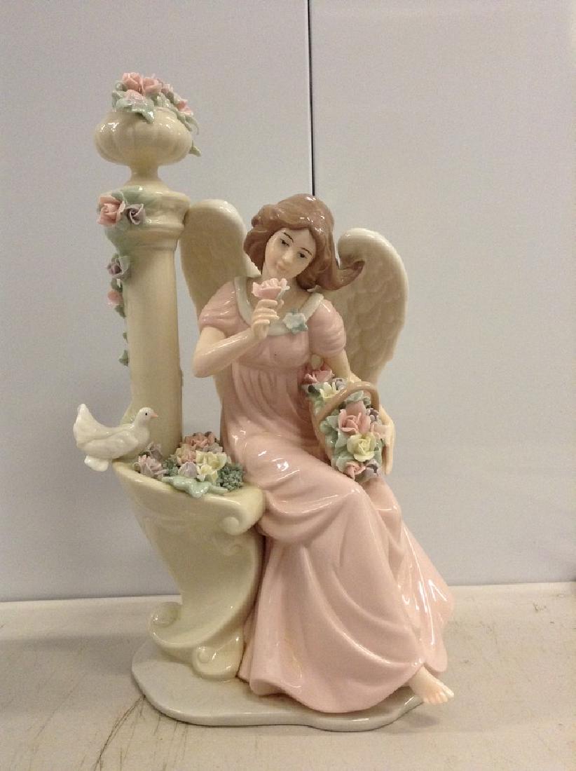 vintage lady statue unable to read bottom (1 of 1)