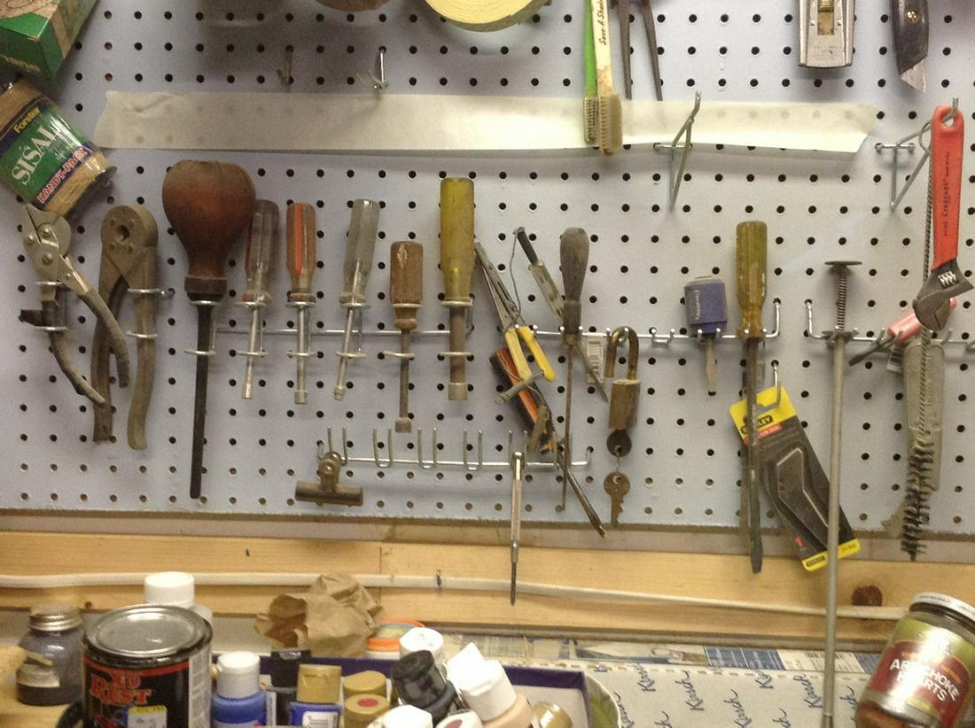 Hanging tools & padlocks: Hanging tools & padlocks