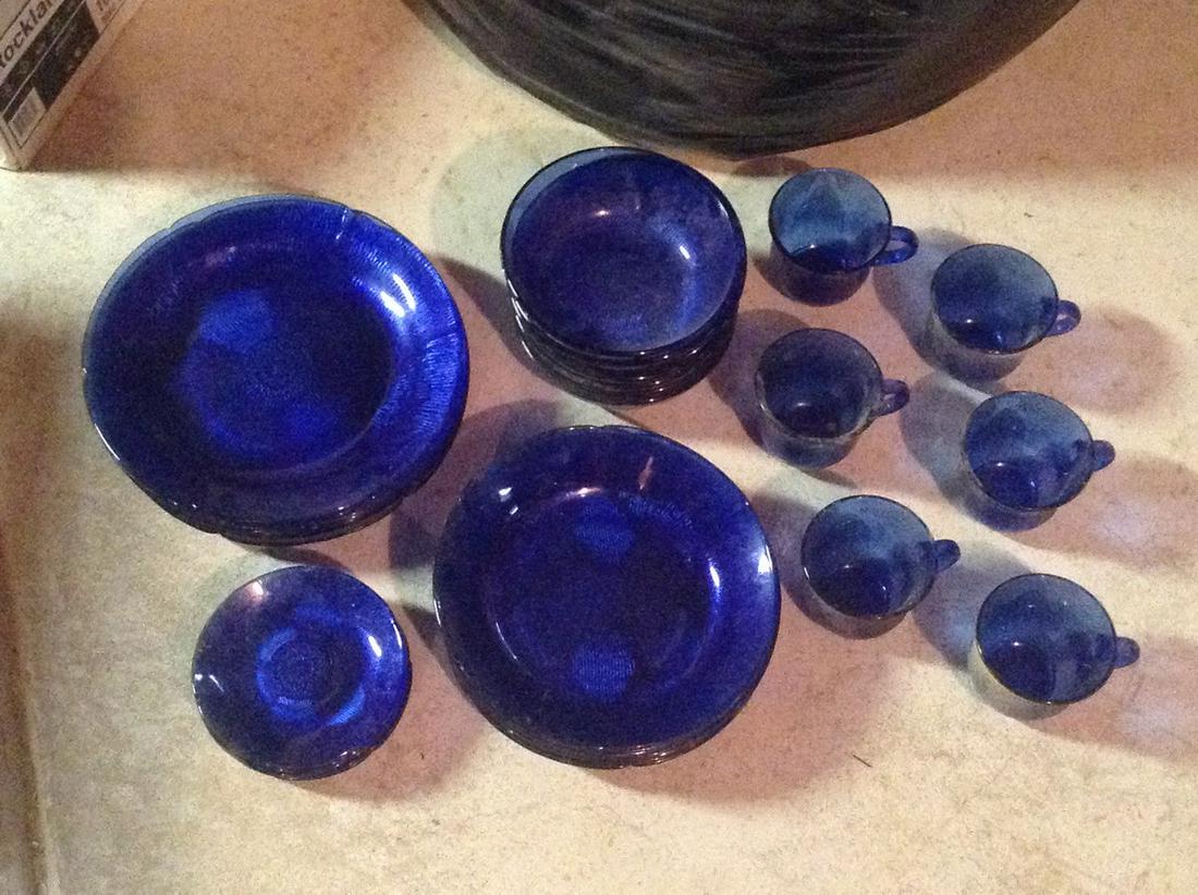 Vintage blue Dinnerware Fortecrisa place setting for 6 (1 of 1)