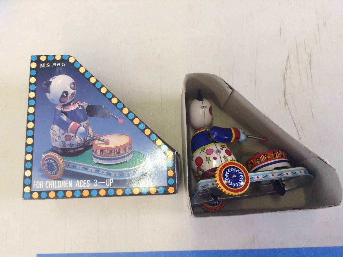 Vintage Tin Toy Drumming Animal in box: Vintage Tin Toy Drumming Animal in box