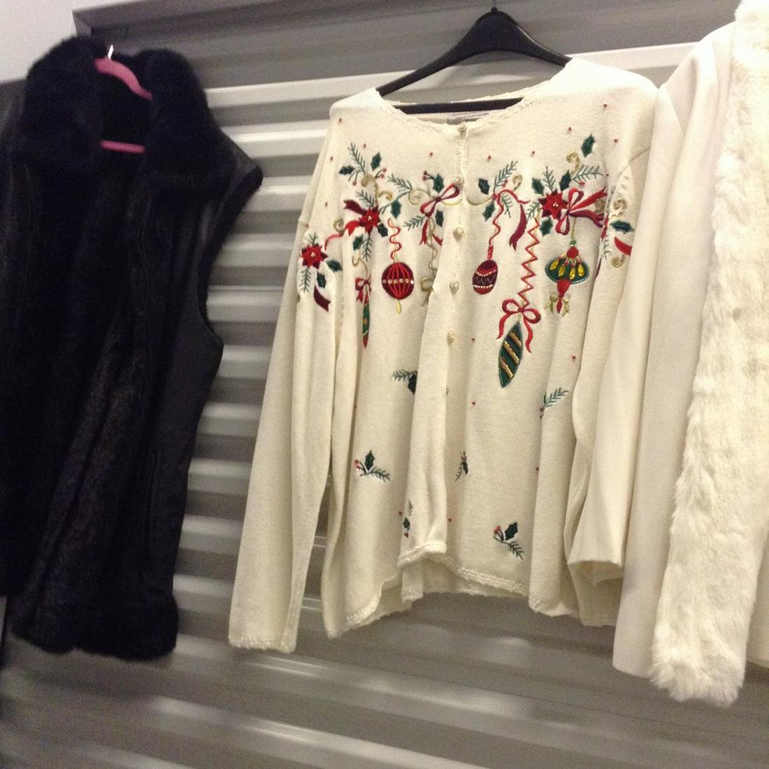 Tiera International Christmas sweater size 3X: Tiera International Christmas sweater size 3X