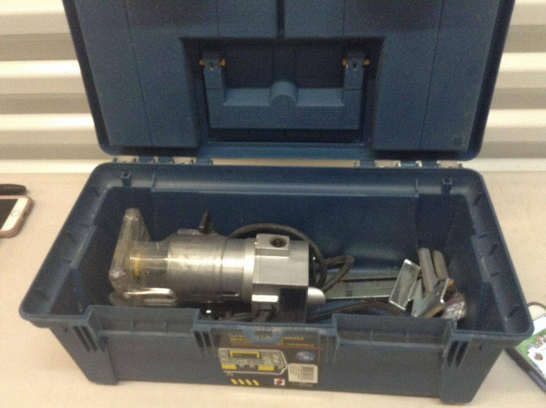 Chicago Electric Power Tools router model 33833 (1 of 1)