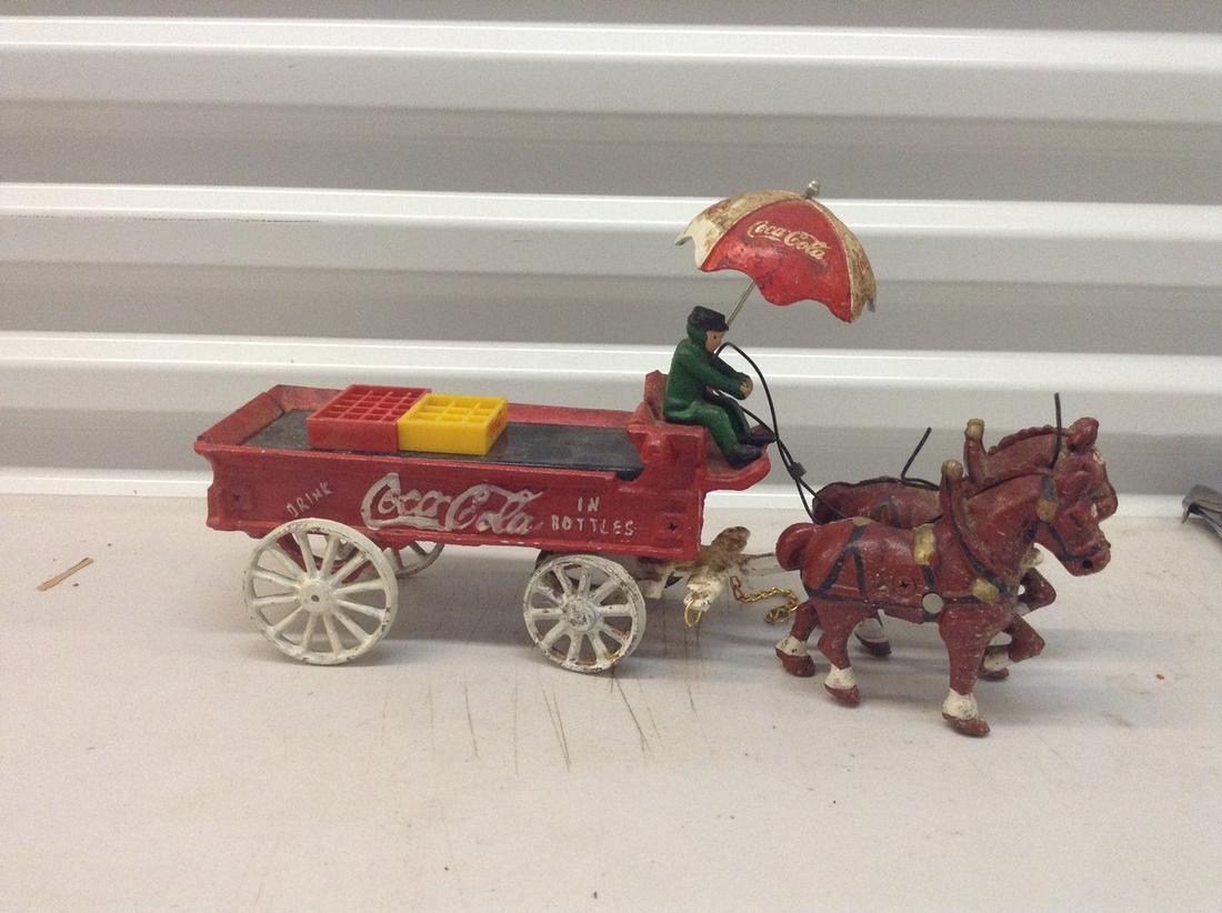 vintage coca-cola horse drawn lead carriage (1 of 1)