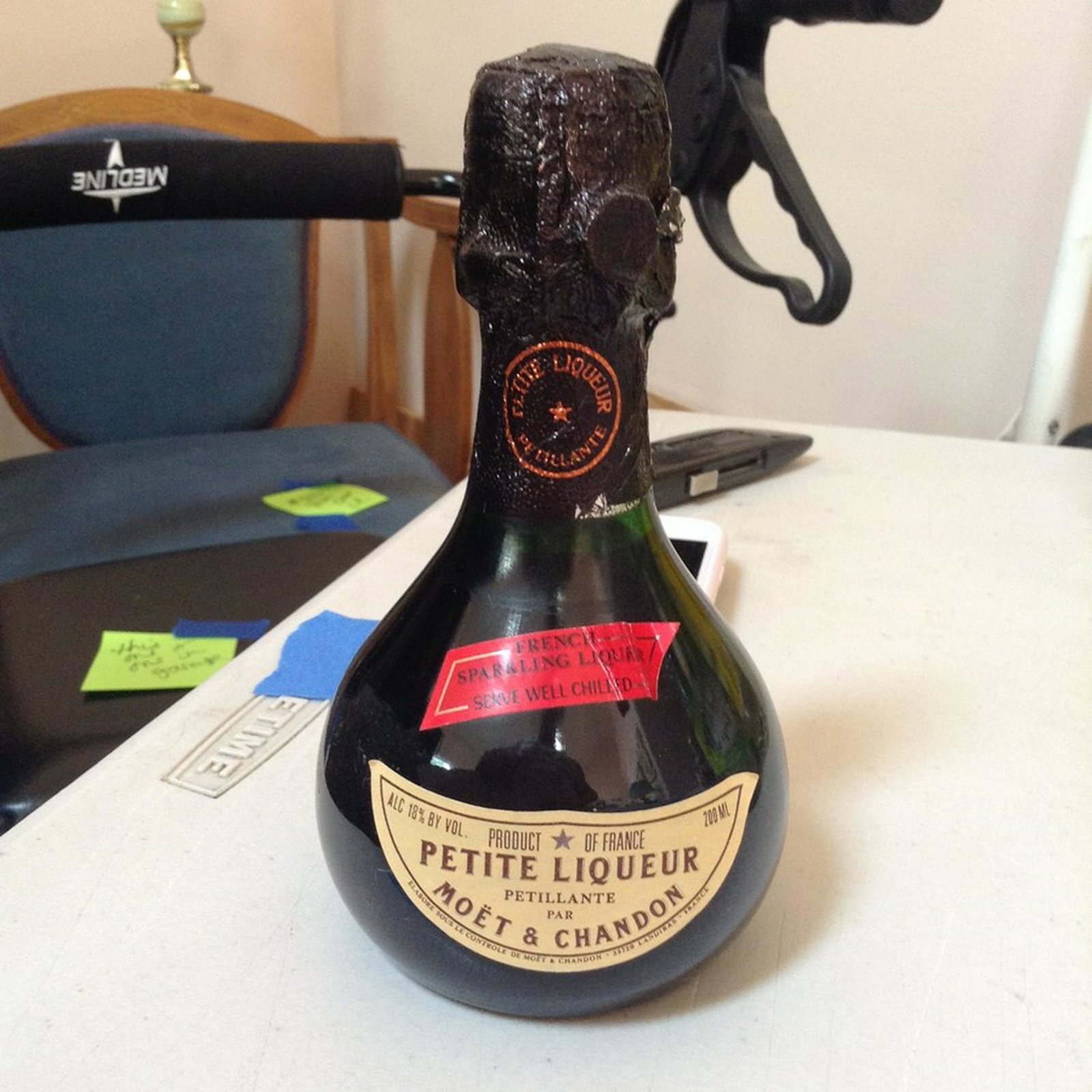 Petite Liqueur Moet and Chandon vintage: Any contents in bottle is Free; You are bidding on the bottle & unbroken tax stamp