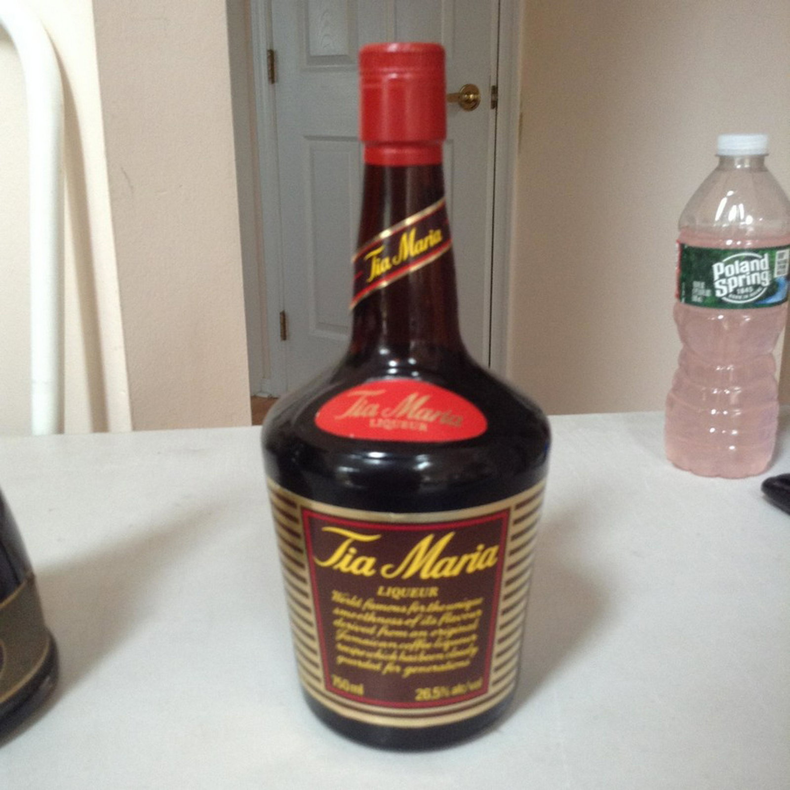 Tia Maria Liqueur 750ml: Any contents in bottle is Free; You are bidding on the bottle & unbroken tax stamp