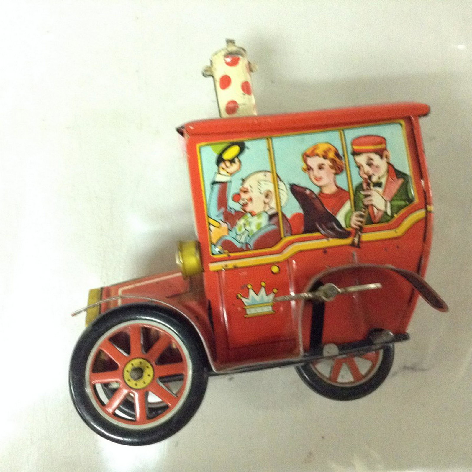 Tin Wind-up Circus Car missing wheel: Tin Wind-up Circus Car missing wheel