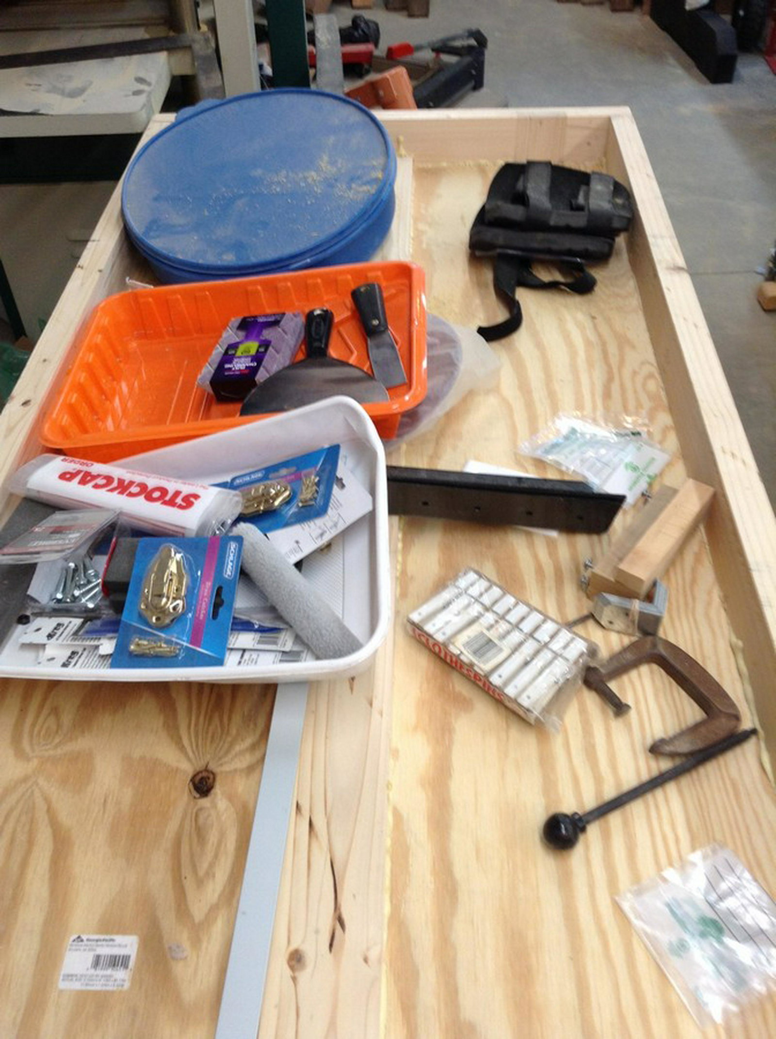 contents of work bench: contents of work bench