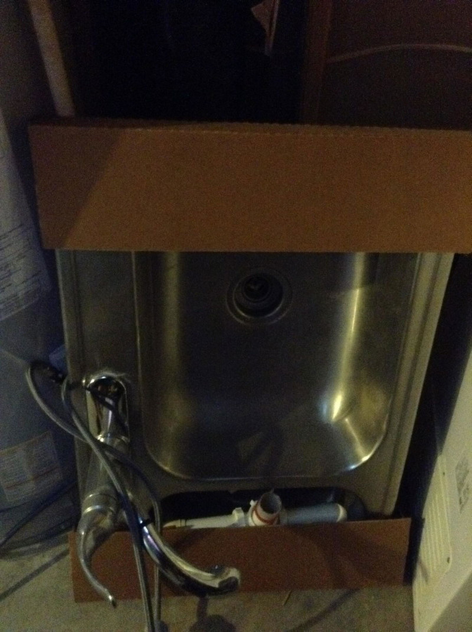stainless steel sink new (1 of 1)