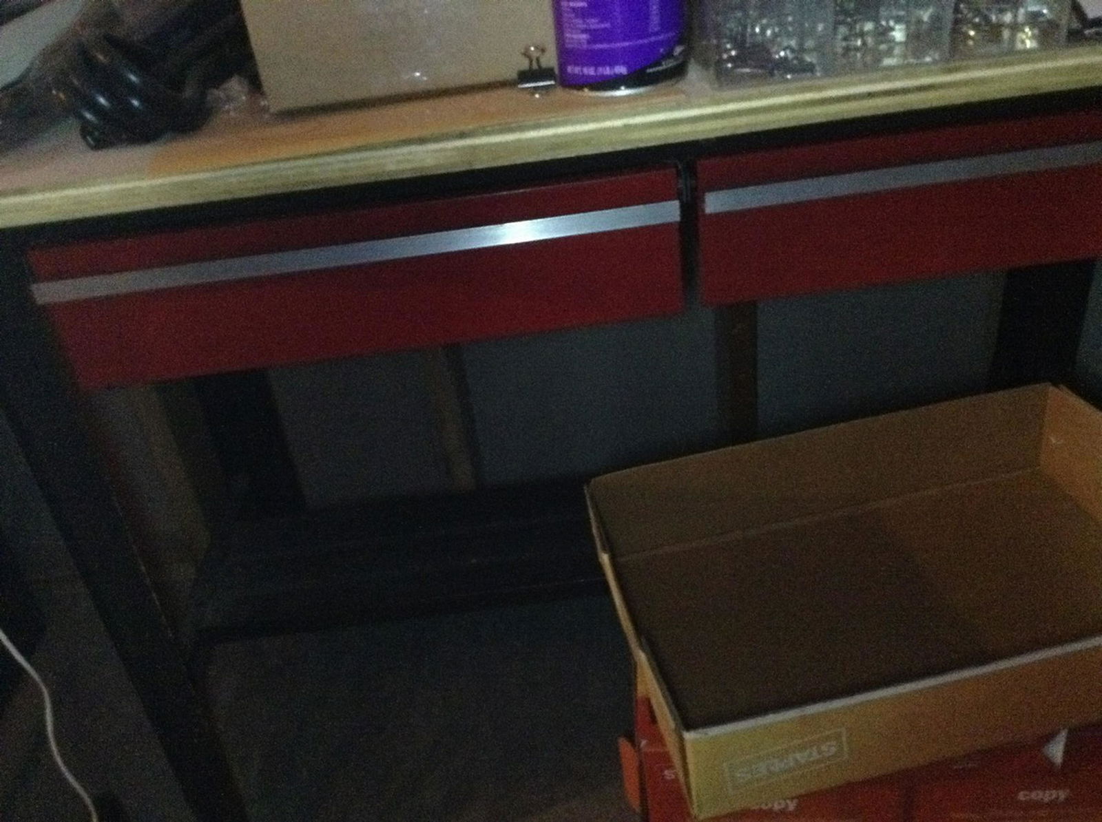 craftsman's two draw work bench: craftsman's two draw work bench