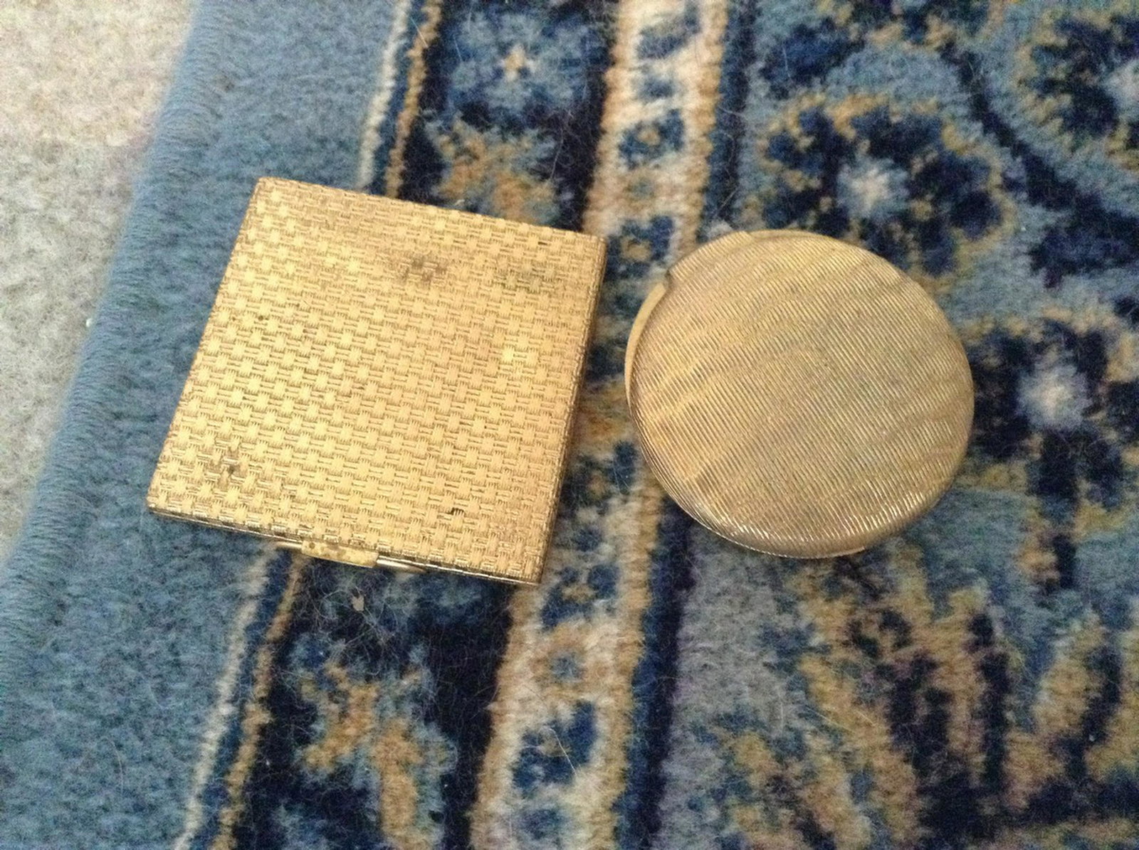 vintage compacts: vintage compacts