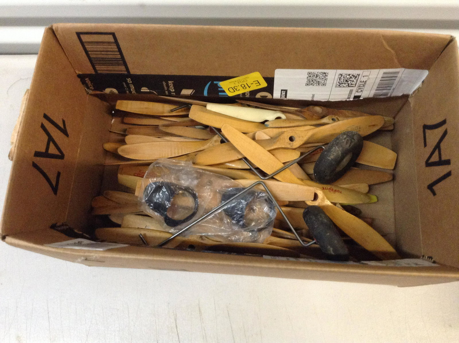 vintage wood propellers for remote control air planes: vintage wood propellers for remote control air planes