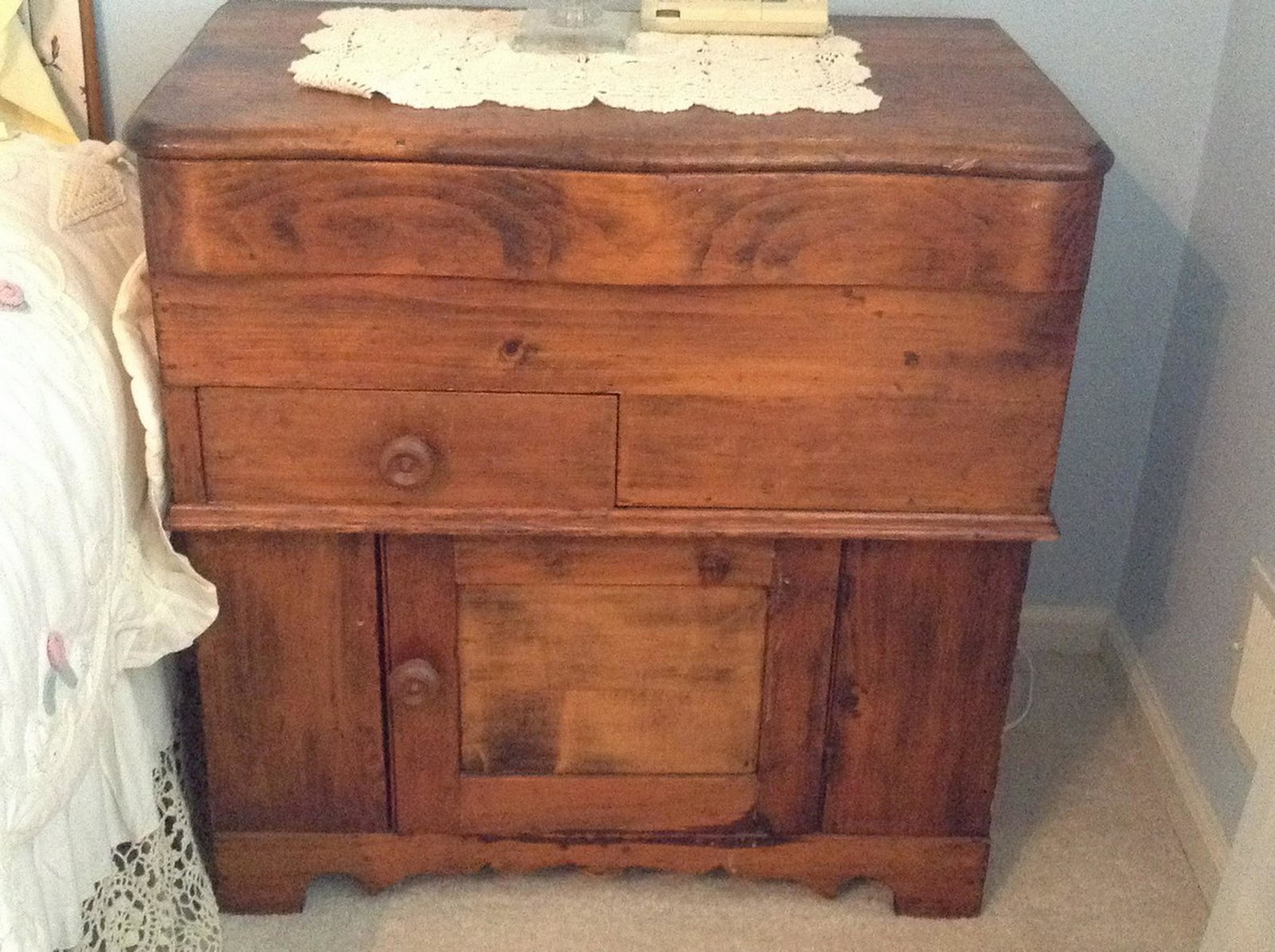 wooden side table 29x17x30: wooden side table 29x17x30