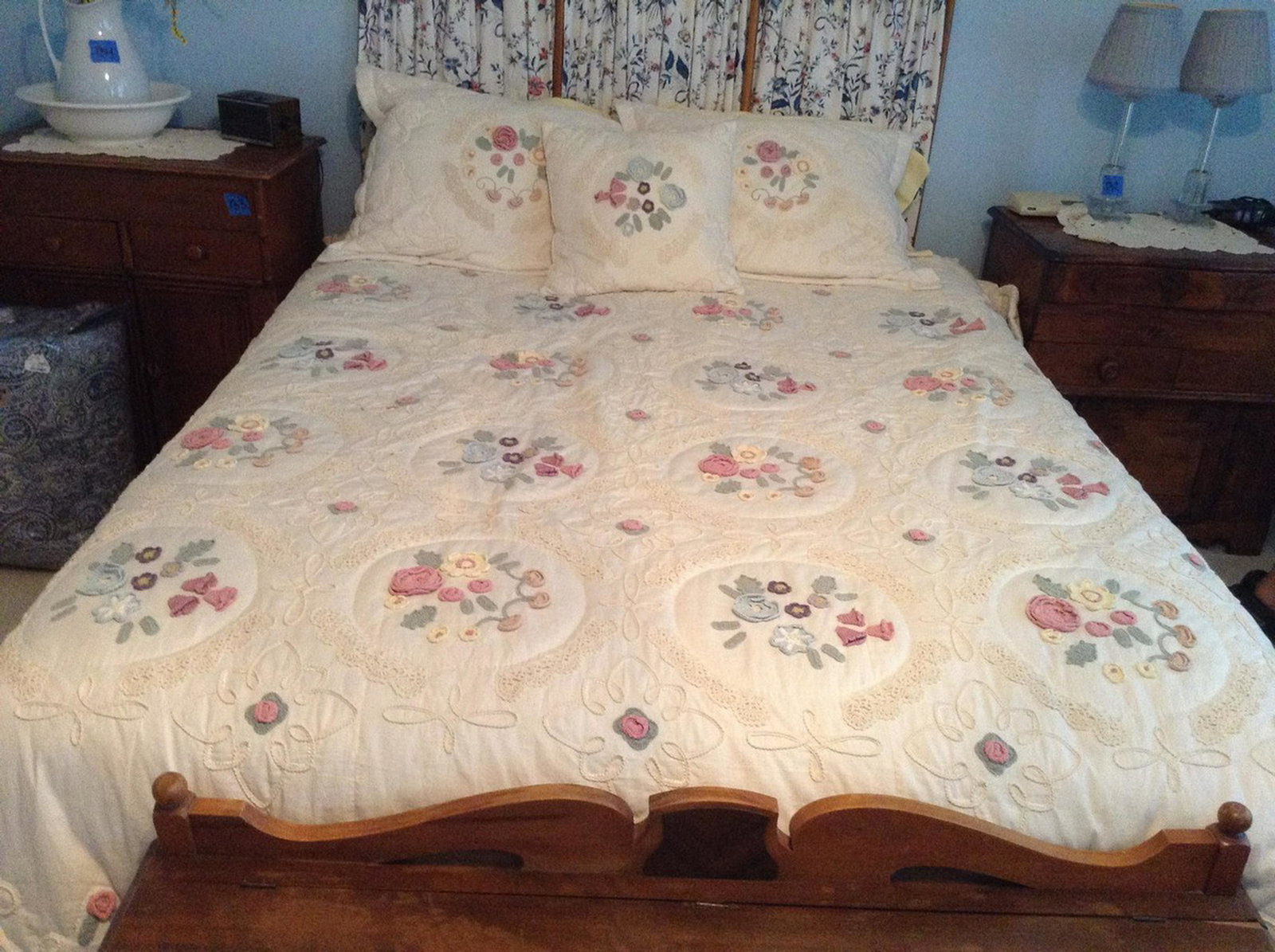lace crocheted Amish pillowcases and bedspread 80" long: lace crocheted Amish pillowcases and bedspread 80" long x 84" across