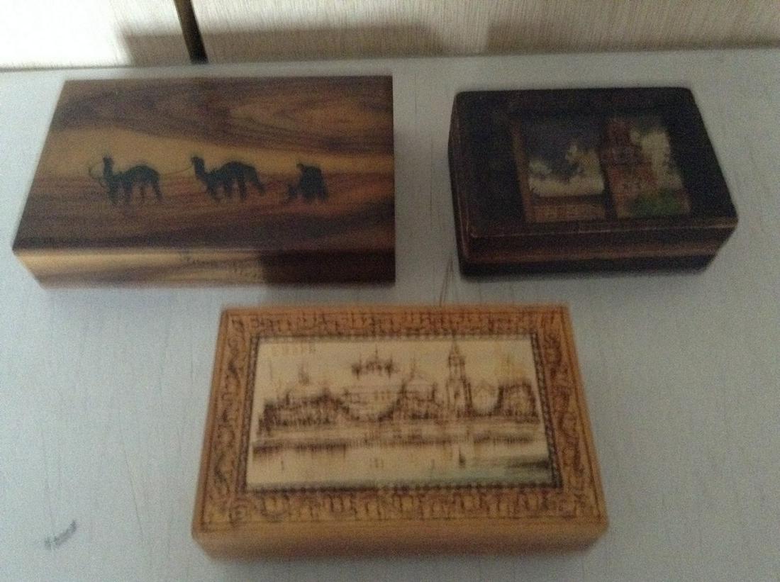 lot of three vintage jewelry boxes: lot of three vintage jewelry boxes
