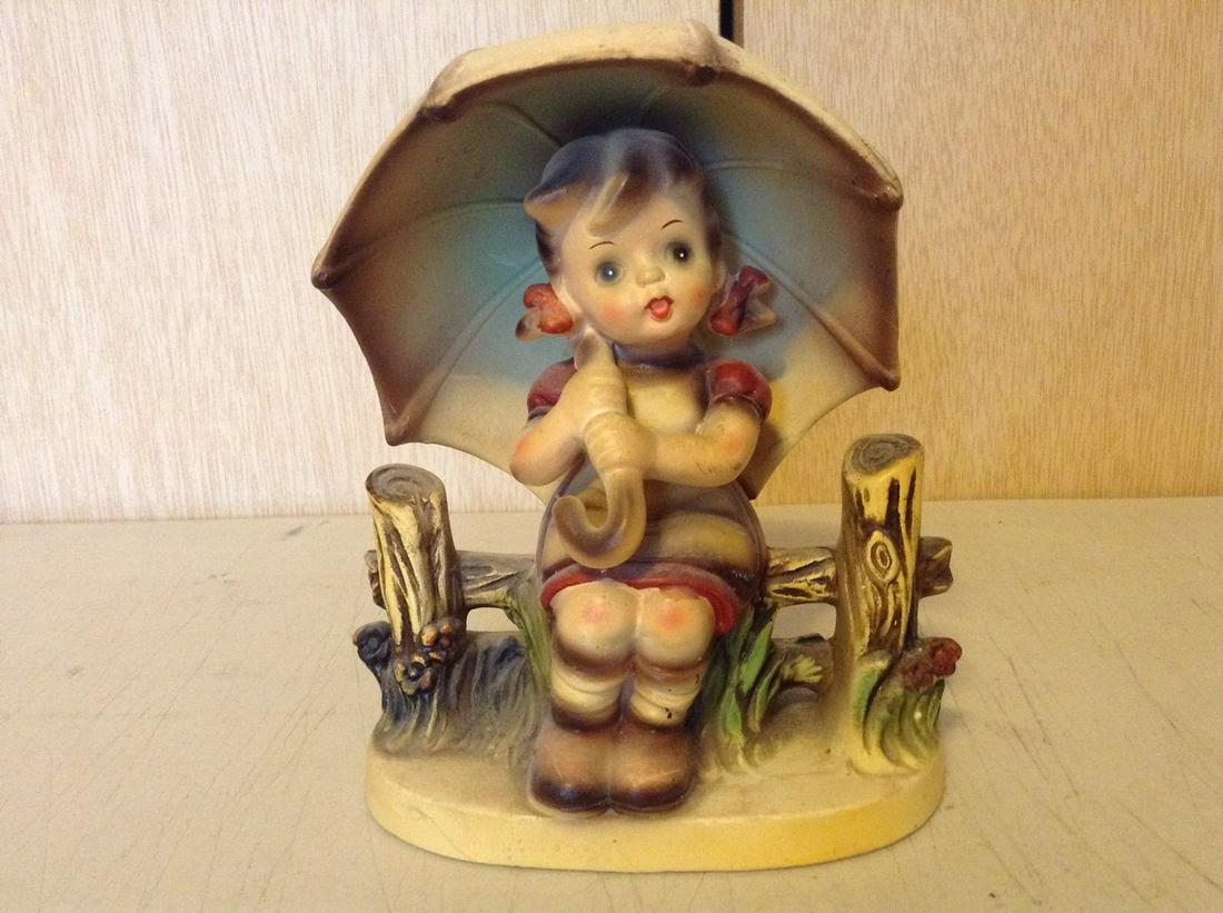 1950s Hummel Designed by Eric Stauffer 55/101: 1950's Hummel Designed by Eric Stauffer 55/101 6" tall