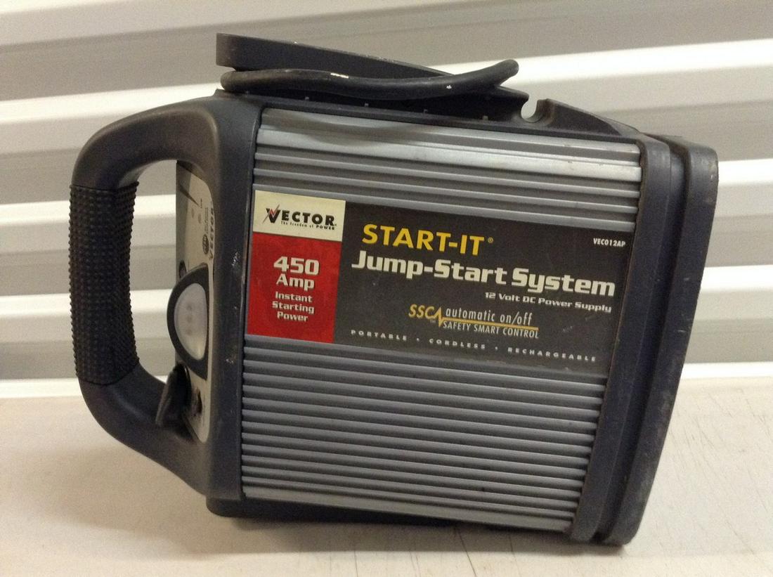Vector JumpStart System with cables (1 of 1)