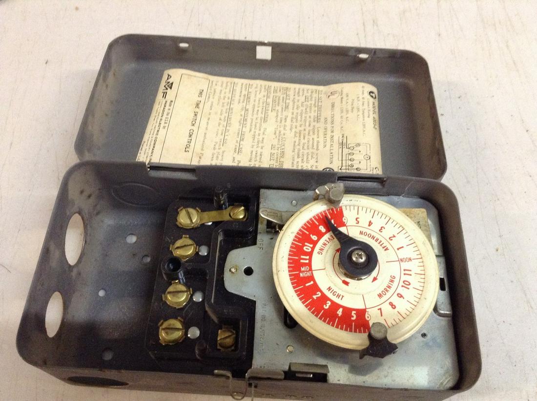Model 4003-0 Paragon Eletroical timer (1 of 1)