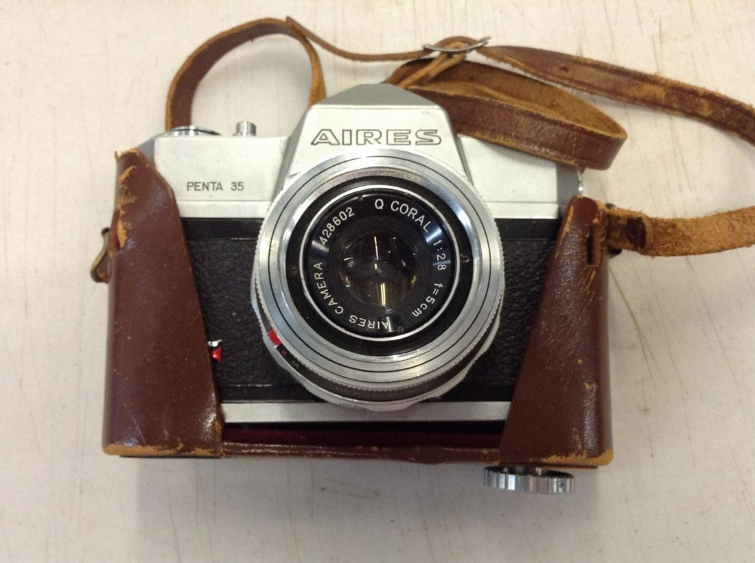 Aires Penta 35 vintage camera (1 of 1)