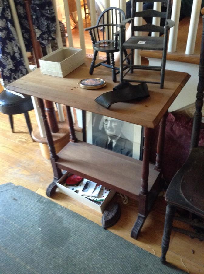 early sofa table 28x16: early sofa table 28x16