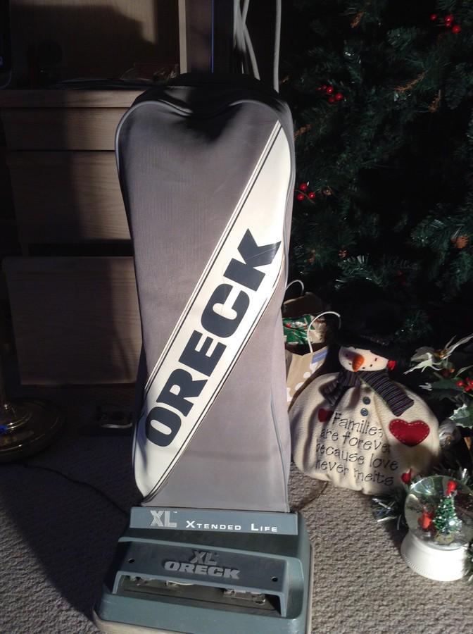 Oreck XL stand up Vacuum (1 of 1)