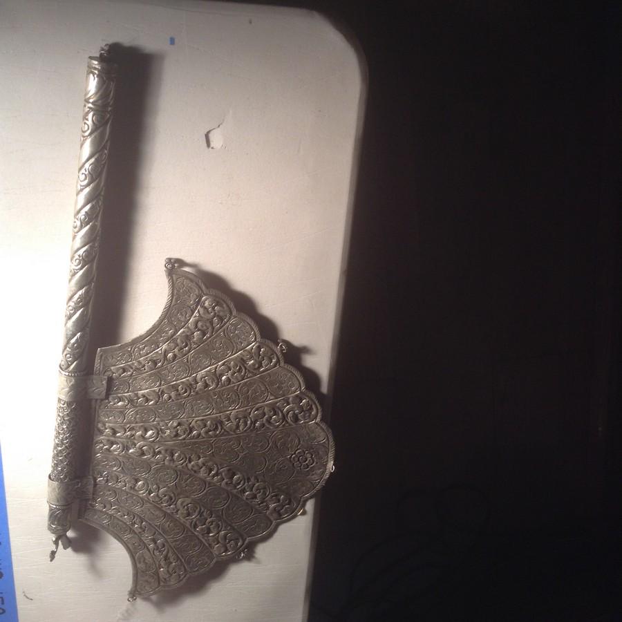 vintage metal ax wall-hanging (1 of 1)