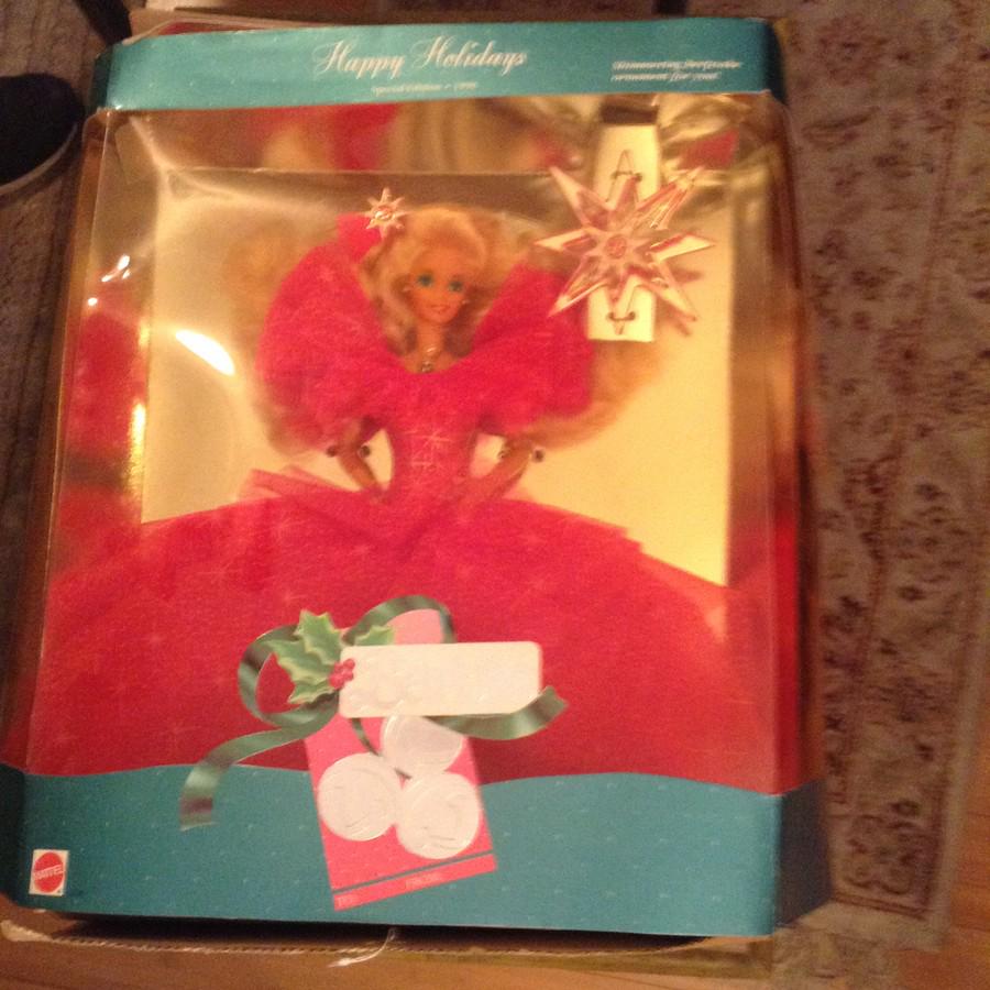 happy holiday-special edition 1990 barbie -box has (1 of 1)