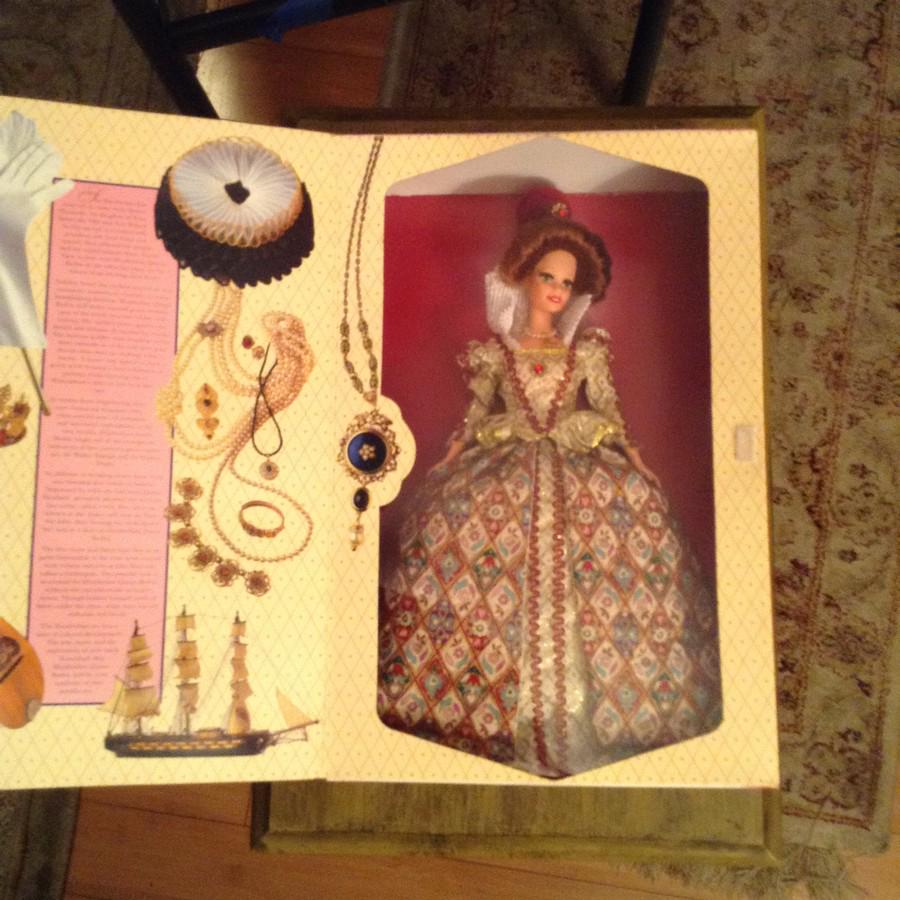 great eras collection-Elizabeth queen barbie new in the: great eras collection-Elizabeth queen barbie new in the box