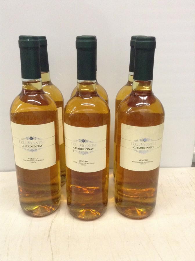 lot of six Colli Vicentini Chardonnay Veneto: lot of six Colli Vicentini Chardonnay Veneto