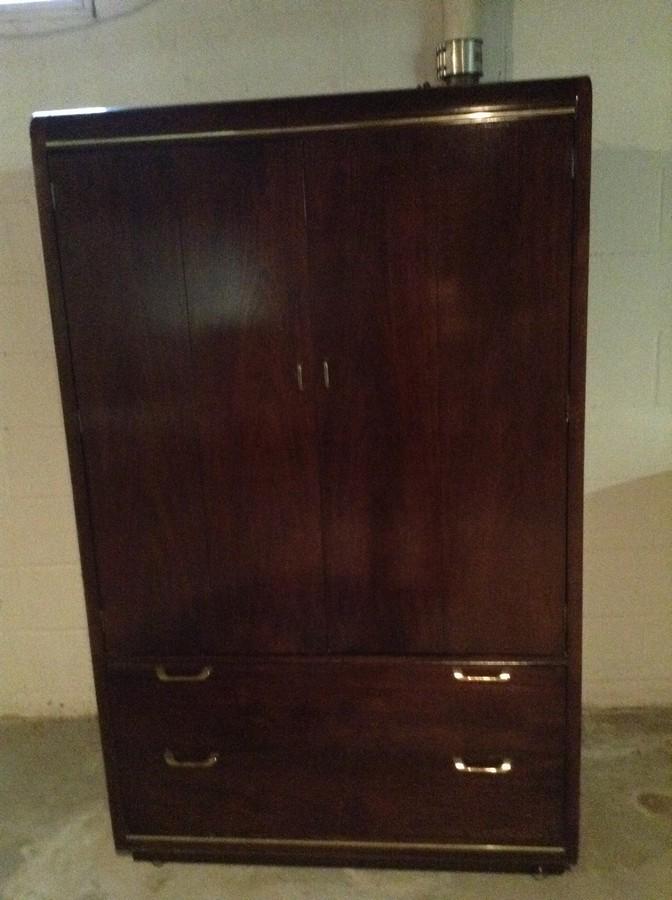 Thomasville gentleman's dresser 48x60: Thomasville gentleman's dresser 48x60