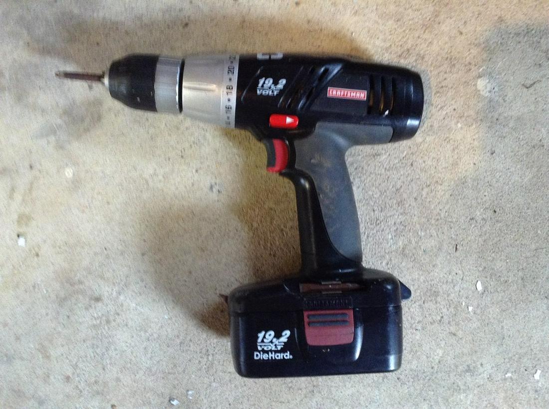 19v craftsman drill working (1 of 1)